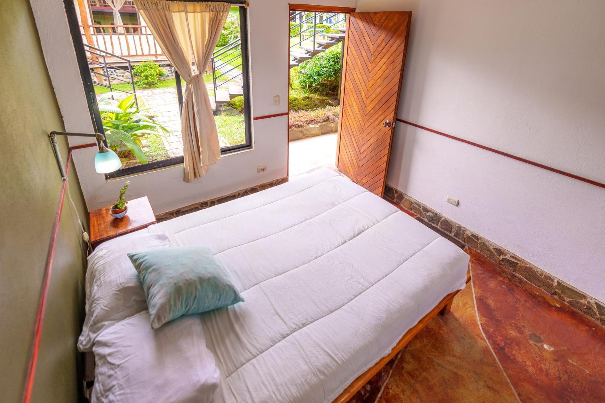 Pension Santa Elena Monteverde Eksteriør billede